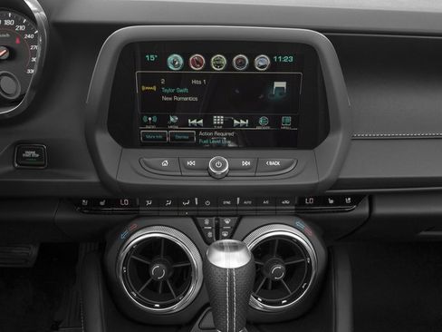 Used 2016 Chevrolet Camaro SS image 13