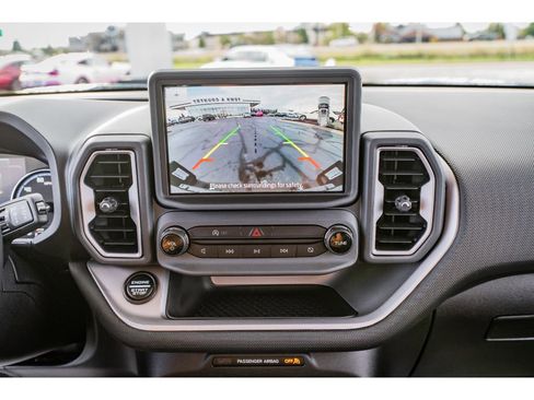 Used 2024 Ford Bronco Sport Outer Banks image 16