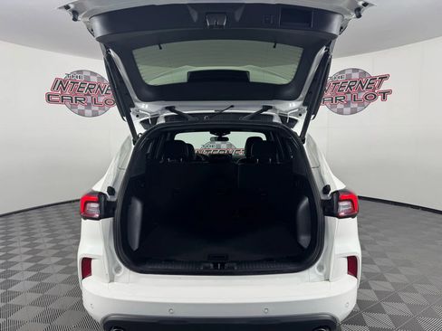 Used 2024 Ford Escape ST-Line w/ Tech Pack #1 image 27