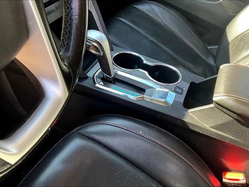 Used 2015 Chevrolet Equinox LTZ image 20