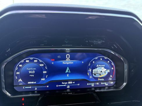 Used 2024 Chevrolet Silverado 2500 High Country w/ High Country Premium Package image 39