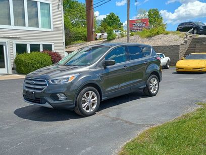 Used 2017 Ford Escape SE