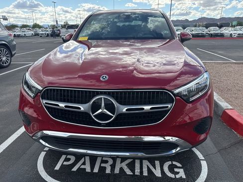 Certified 2025 Mercedes-Benz GLC 300 image 2