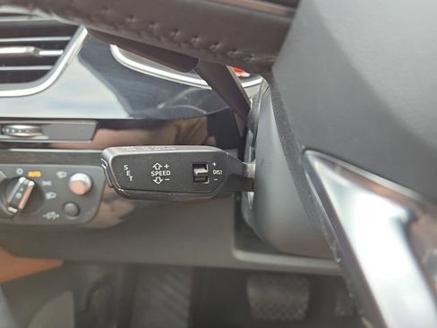 Used 2019 Audi Q7 3.0T Prestige AWD/4WD image 19
