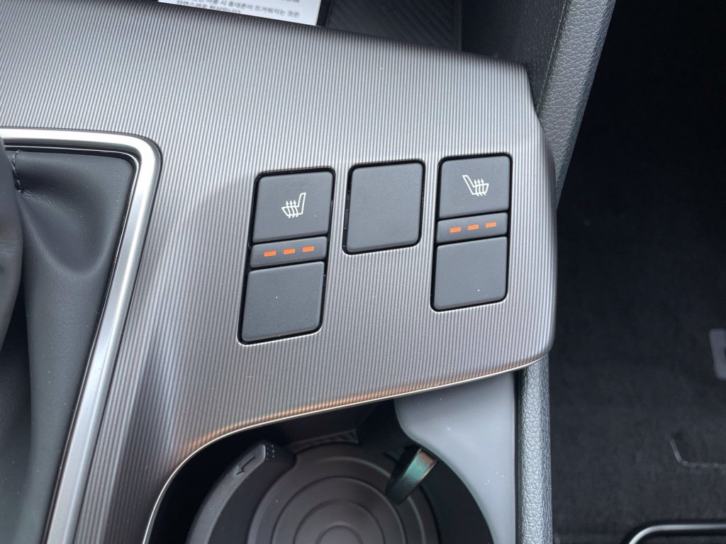 New 2026 Kia Sportage EX FWD image 21