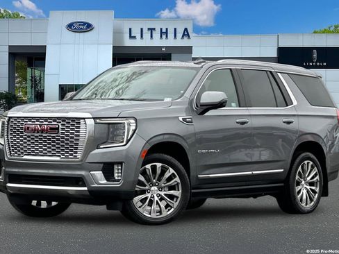 Used 2021 GMC Yukon Denali image 1