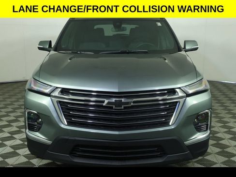 Used 2023 Chevrolet Traverse LT FWD image 9