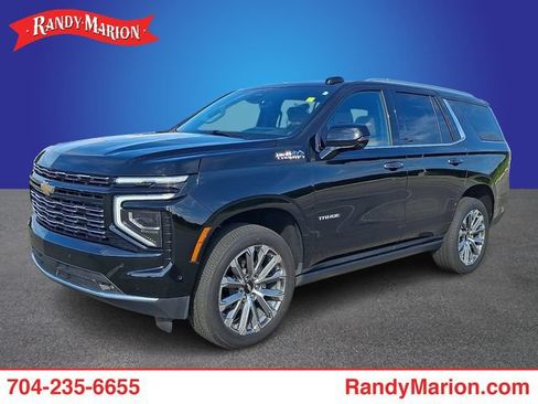 Used 2025 Chevrolet Tahoe High Country AWD/4WD image 1