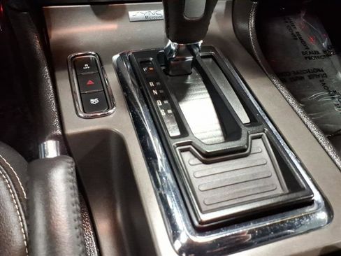 Used 2013 Ford Mustang Premium image 13