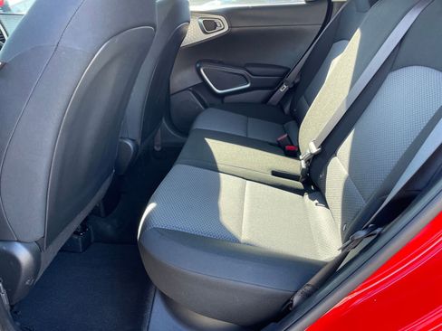 Used 2025 Kia Soul LX w/ LX Technology Package image 23