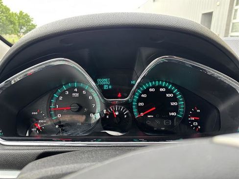 Used 2017 Chevrolet Traverse LT AWD/4WD image 8