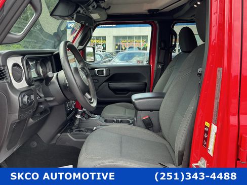 Used 2024 Jeep Wrangler Unlimited Sport AWD/4WD image 11