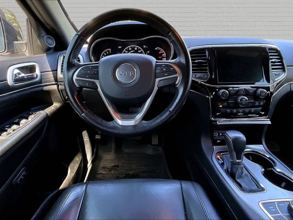 Used 2021 Jeep Grand Cherokee Limited AWD/4WD image 8