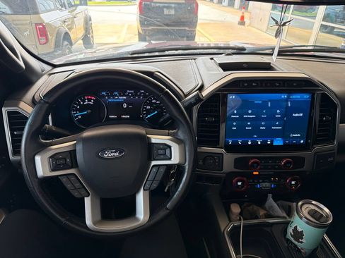 Used 2022 Ford F250 Lariat w/ Black Appearance Package AWD/4WD image 19