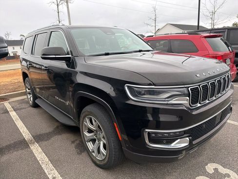 Used 2022 Jeep Wagoneer Series I w/ Premium Group I image 4