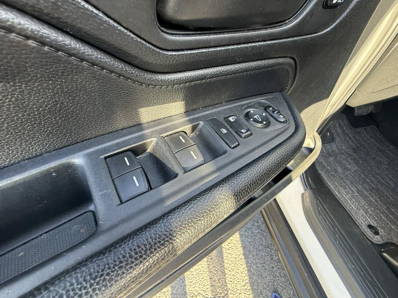 Used 2024 Honda Odyssey EX-L image 29