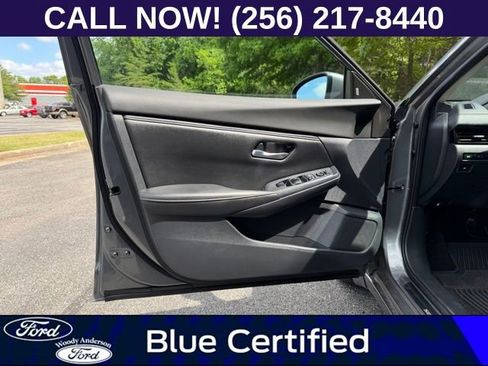 Used 2022 Nissan Sentra SV w/ Trunk Package FWD image 21
