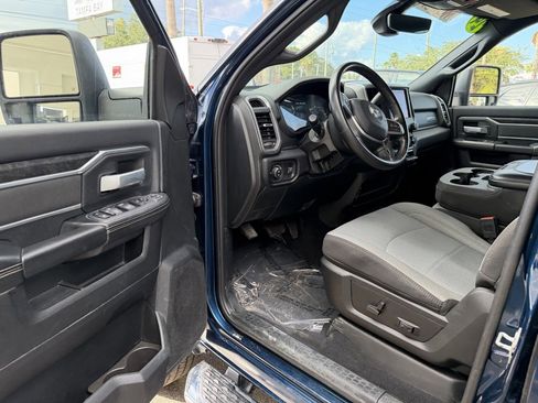 Certified 2024 RAM 2500 Big Horn image 15