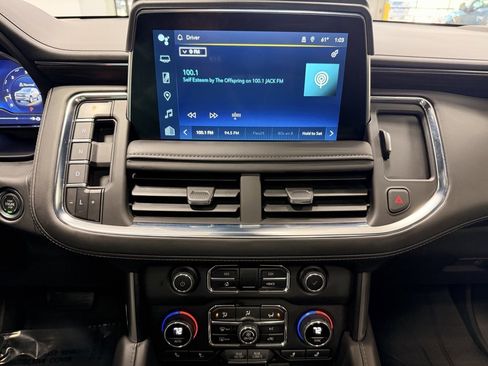 Used 2024 Chevrolet Tahoe Z71 image 39