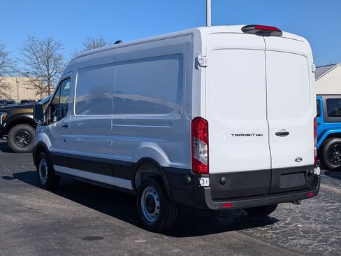 New 2026 Ford Transit 250 148 Medium Roof w/ Load Area Protection Package RWD image 6