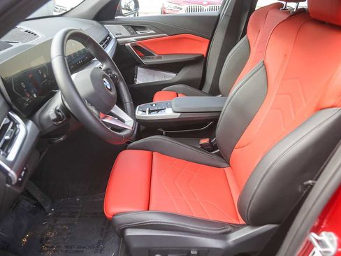 Used 2025 BMW X2 xDrive28i w/ Premium Package image 13