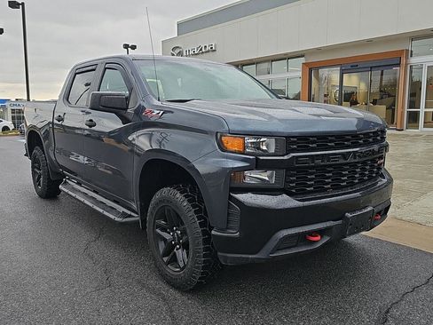 Used 2019 Chevrolet Silverado 1500 Custom Trail Boss image 1