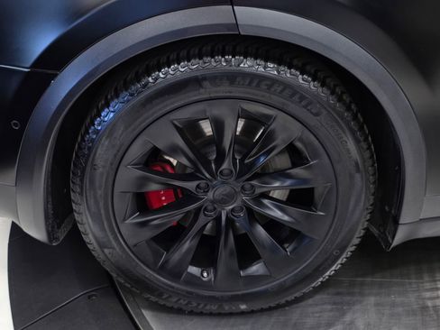 Used 2021 Tesla Model X Performance image 42