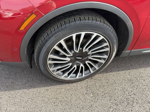 Used 2022 Lincoln Corsair Reserve w/ Equipment Group 201A image 10