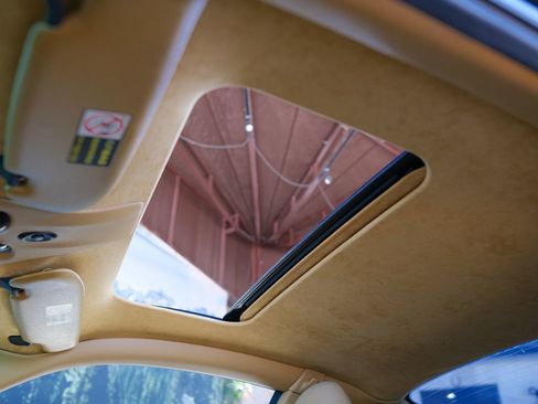 Used 2002 Porsche 911 Carrera RWD image 19