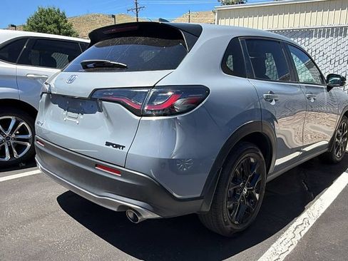 Used 2024 Honda HR-V Sport image 2