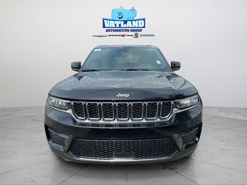New 2026 Jeep Grand Cherokee Laredo X RWD image 8