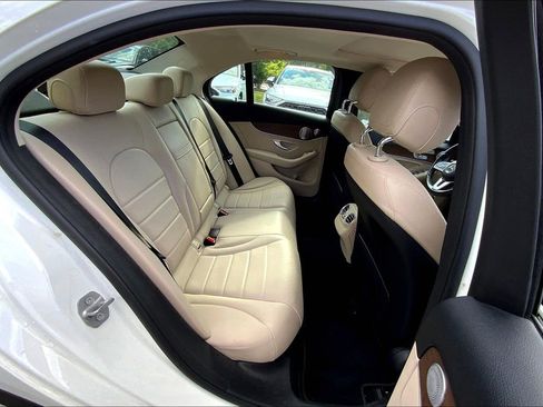 Used 2021 Mercedes-Benz C 300 4MATIC Sedan image 20