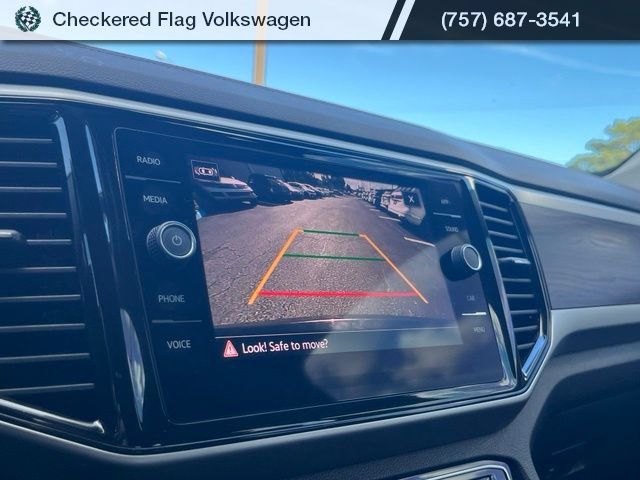 Used 2023 Volkswagen Atlas SE w/ Black Wheel Package FWD image 38