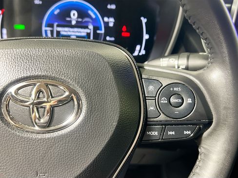 Used 2024 Toyota Corolla XLE FWD image 19
