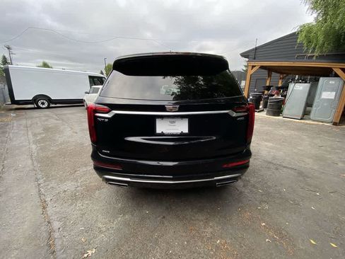 Used 2020 Cadillac XT6 Premium Luxury w/ Platinum Package AWD/4WD image 5