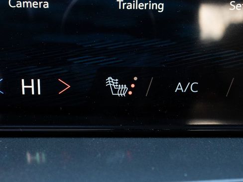 New 2026 Chevrolet Traverse LT image 29