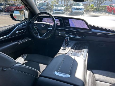 Used 2022 Cadillac Escalade Sport w/ Touring Package image 10