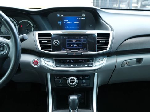 Used 2015 Honda Accord EX-L image 22