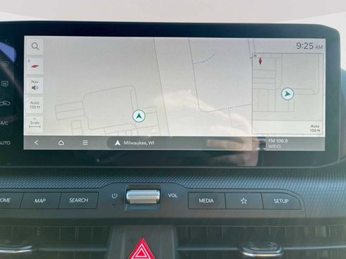 Used 2025 Kia K4 GT-Line w/ GT-Line Premium Package image 20