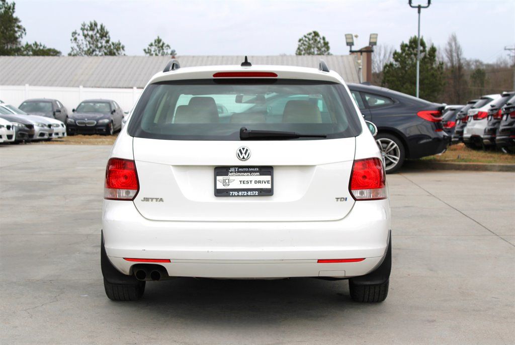 Used 2013 Volkswagen Jetta TDI FWD image 6