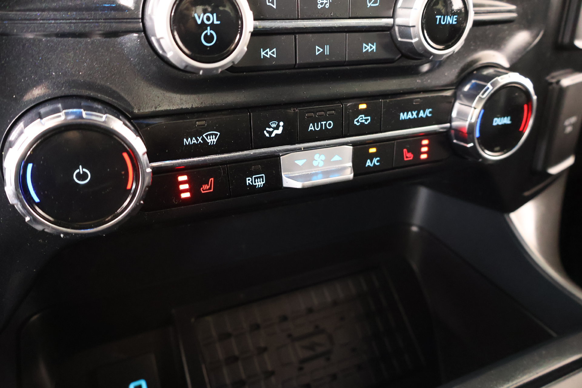 Used 2024 Ford F150 XLT w/ Equipment Group 302A MID AWD/4WD image 8