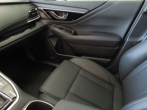 Used 2025 Subaru Legacy Limited image 22