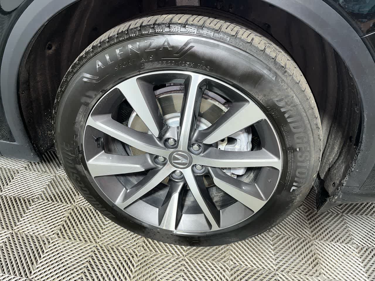 Certified 2025 Acura MDX w/ Technology Package AWD/4WD image 10