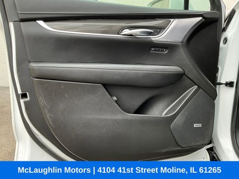 Used 2020 Cadillac XT5 Sportv AWD/4WD image 24
