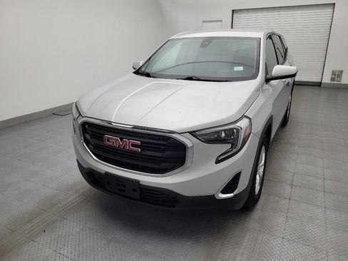 Used 2020 GMC Terrain SLE image 15