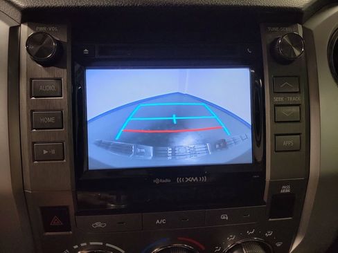 Used 2019 Toyota Tundra SR5 w/ SR5 Upgrade Package AWD/4WD image 24