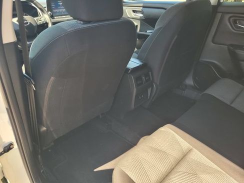 Certified 2025 Nissan Rogue SV AWD/4WD image 14