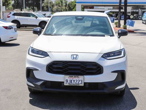 Used 2024 Honda HR-V Sport image 2