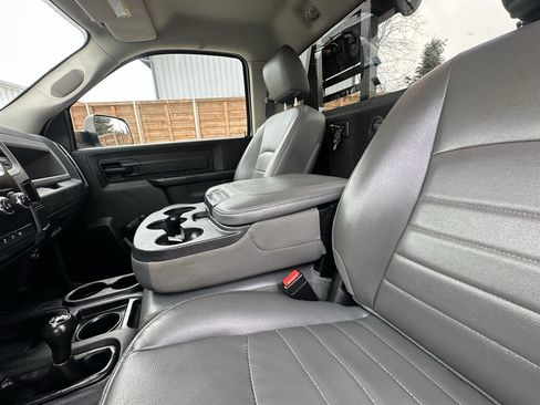 Used 2017 RAM 2500 Tradesman w/ Cold Weather Group image 11