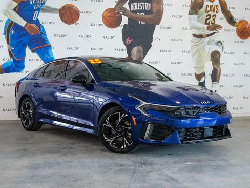 Used 2025 Kia K5 GT-Line w/ GT-Line Premium Package image 2